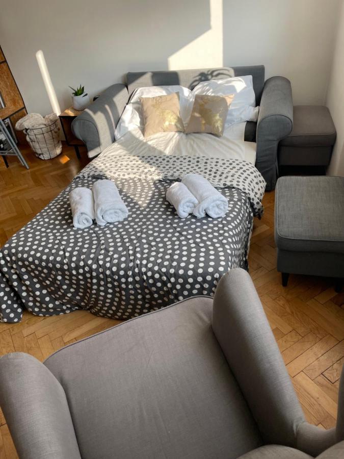 Cozy Apartment Near The City Center Hradec Králové 외부 사진
