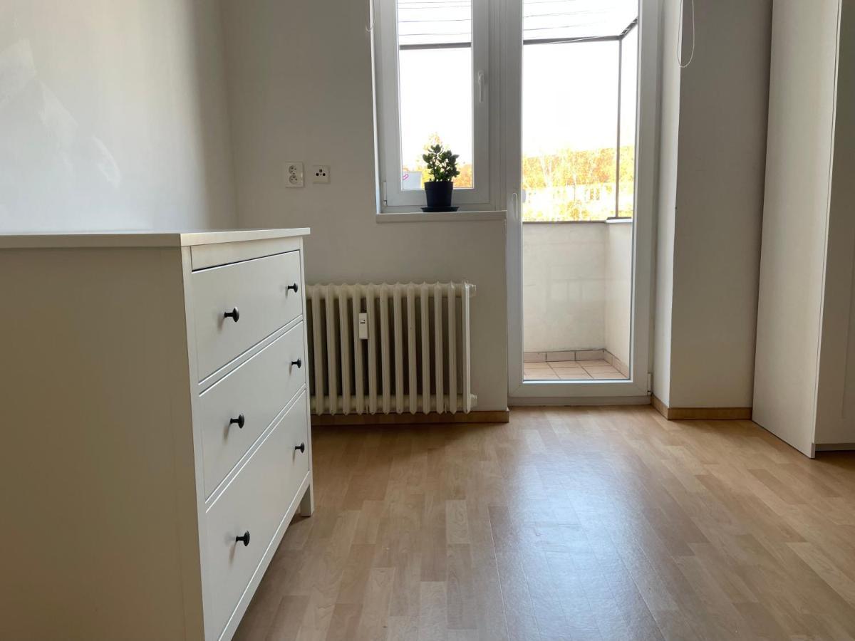 Cozy Apartment Near The City Center Hradec Králové 외부 사진