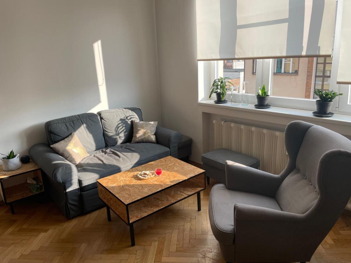 Cozy Apartment Near The City Center Hradec Králové 외부 사진